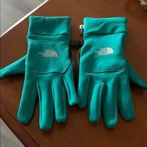 North face etip gloves barely used
